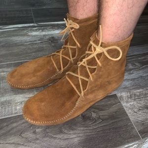 Men’s Minnetonka Boots Size 13